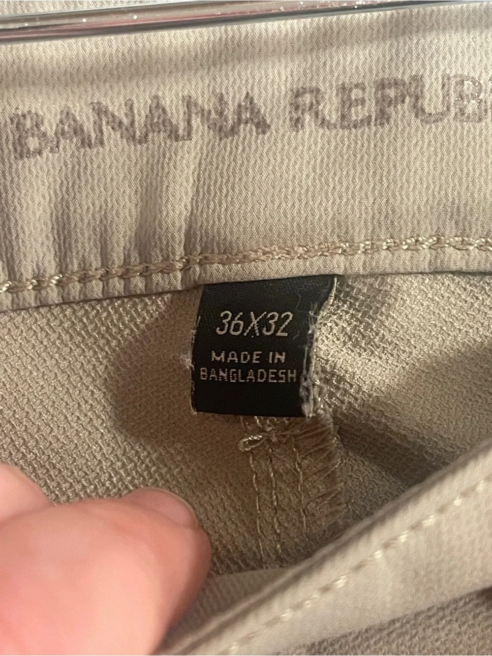 Banana Republic | Men’s Performance Tech Chino’s | 36 x 32